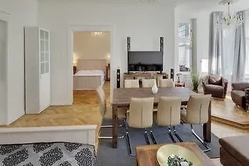Selinor Old Town Apartments Prague