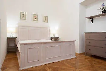 Selinor Old Town Apartments Prague